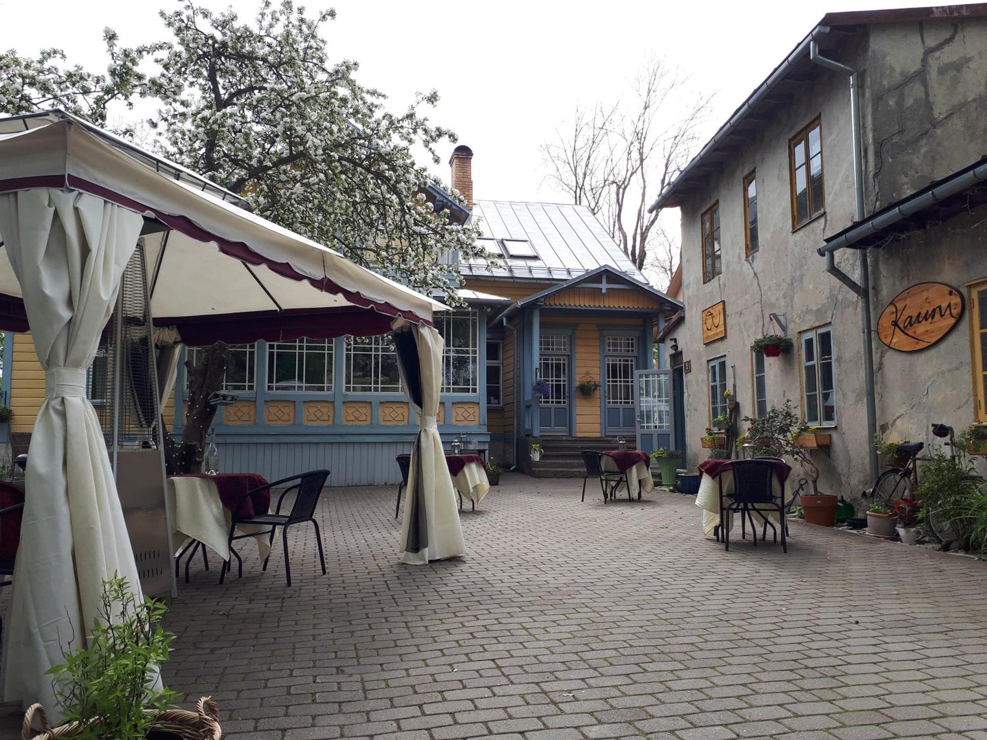 Villa Ou Apartments Пярну Экстерьер фото