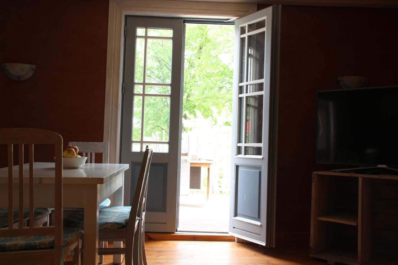 Villa Ou Apartments Пярну Экстерьер фото